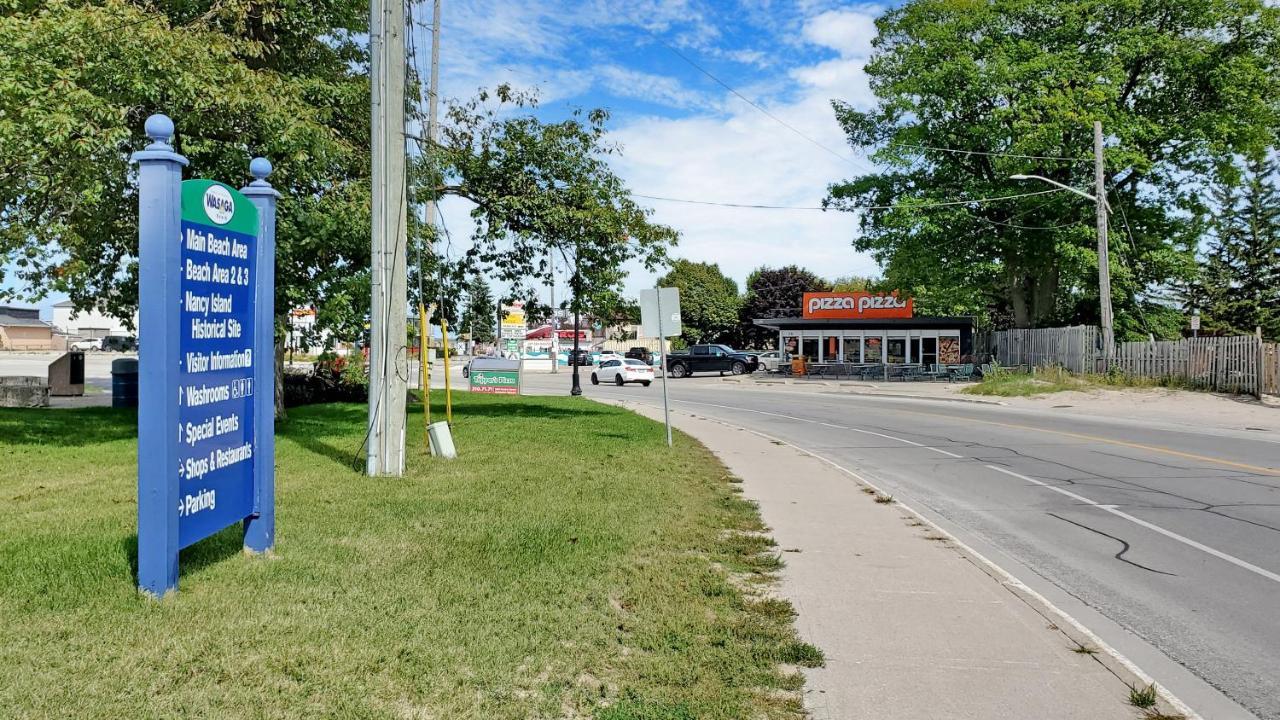 Main Beach River Retreat - Wasaga Beach 1 - Main Strip - 93 Mosley St Zewnętrze zdjęcie