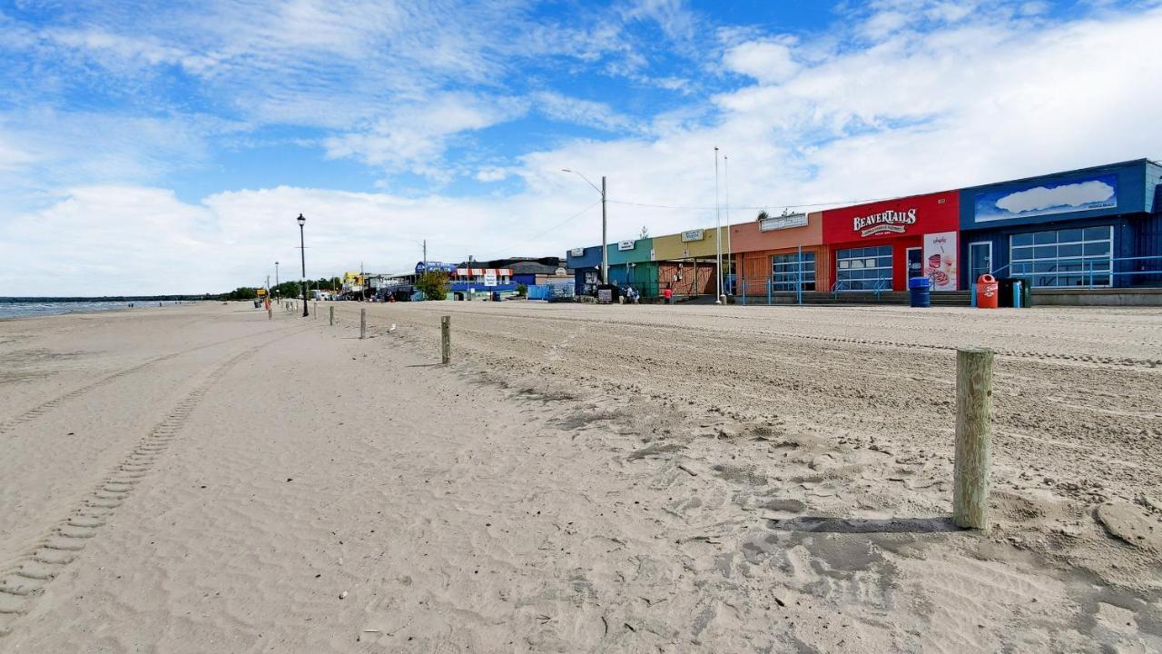 Main Beach River Retreat - Wasaga Beach 1 - Main Strip - 93 Mosley St Zewnętrze zdjęcie